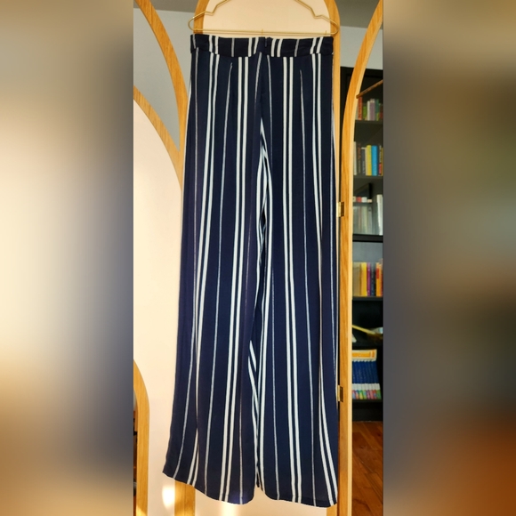 Dynamite Striped Wide-Leg Navy Blue and White Mid-Rise Pant Size Medium - Picture 4 of 15